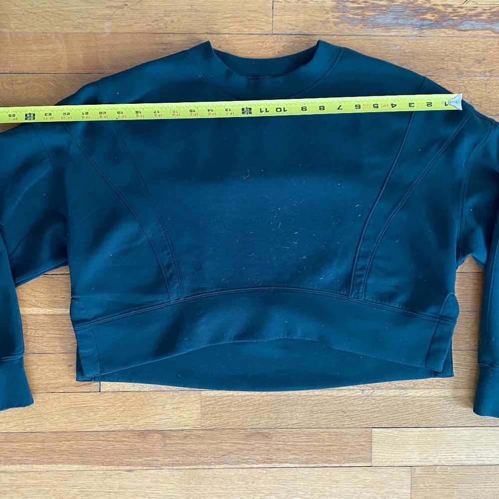 Abercrombie YPB NeoKnit Cropped Crew Sweatshirt - Picture 4 of 5